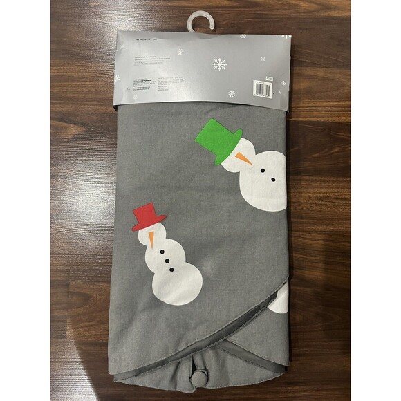 H for Happy Whimsy Snowmen Holiday Tree Skirt Bed and Bath Beyond NEW - Picture 3 of 8